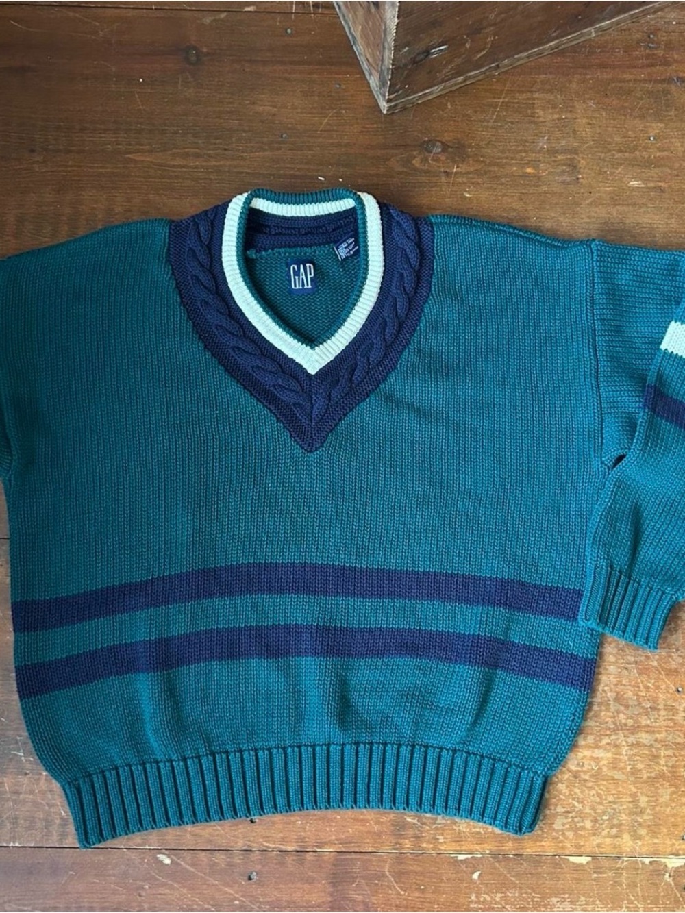 Gap 90s Vintage Oversized Green V-Neck Cotton Sweater - Picture 5 of 5